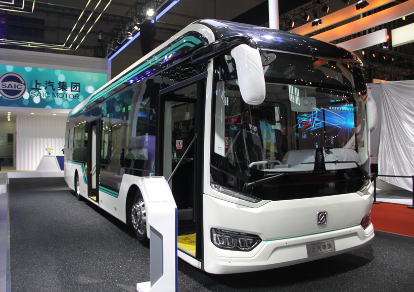 申沃客车携全新一代超高等级智能公交亮相2019上海国际车展